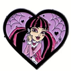 Draculaura Monster High Heart-Shaped Pink and Black Cartoon Pin